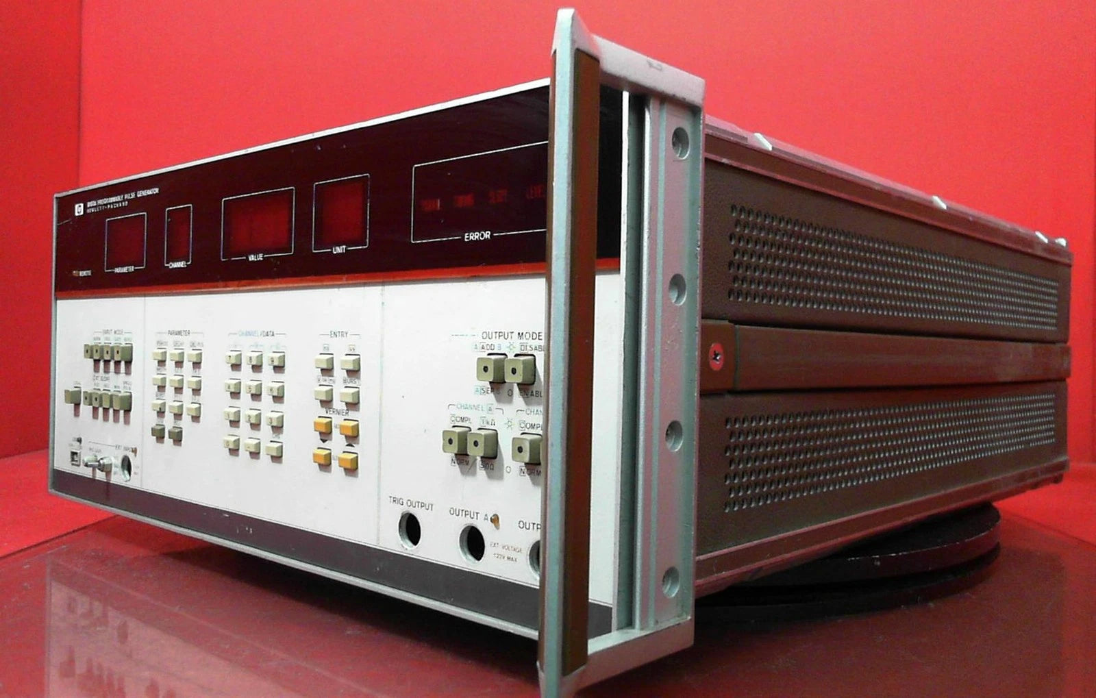 HP/Agilent/Keysight 8160A 1948A00202 50MHz Pulse Generator