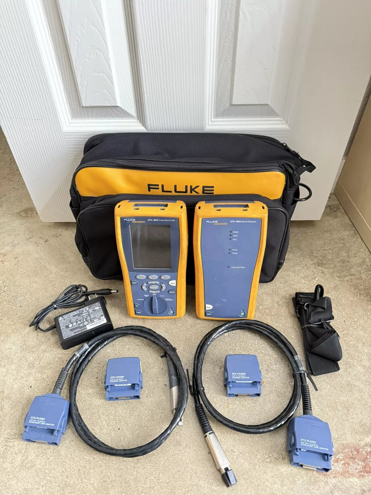FLUKE Networks DTX-1800 DTX Cable Analyzer Kit (Tested)