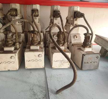 Moog J061-111A Precision Machined Universal Joint Coupling