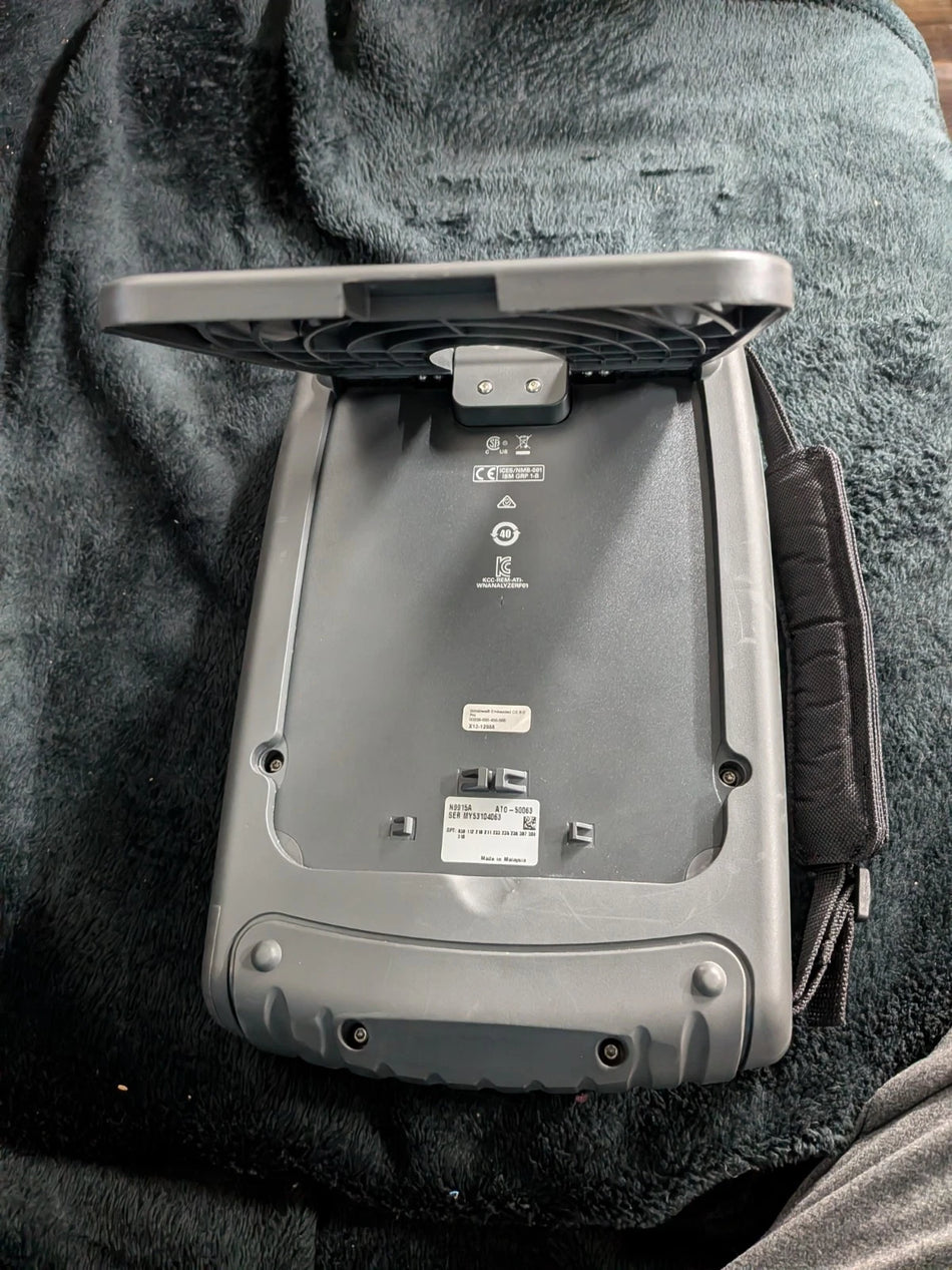 Keysight Fieldfox N9915A 9 GHz Vector Network Spectrum Analyzer VNA