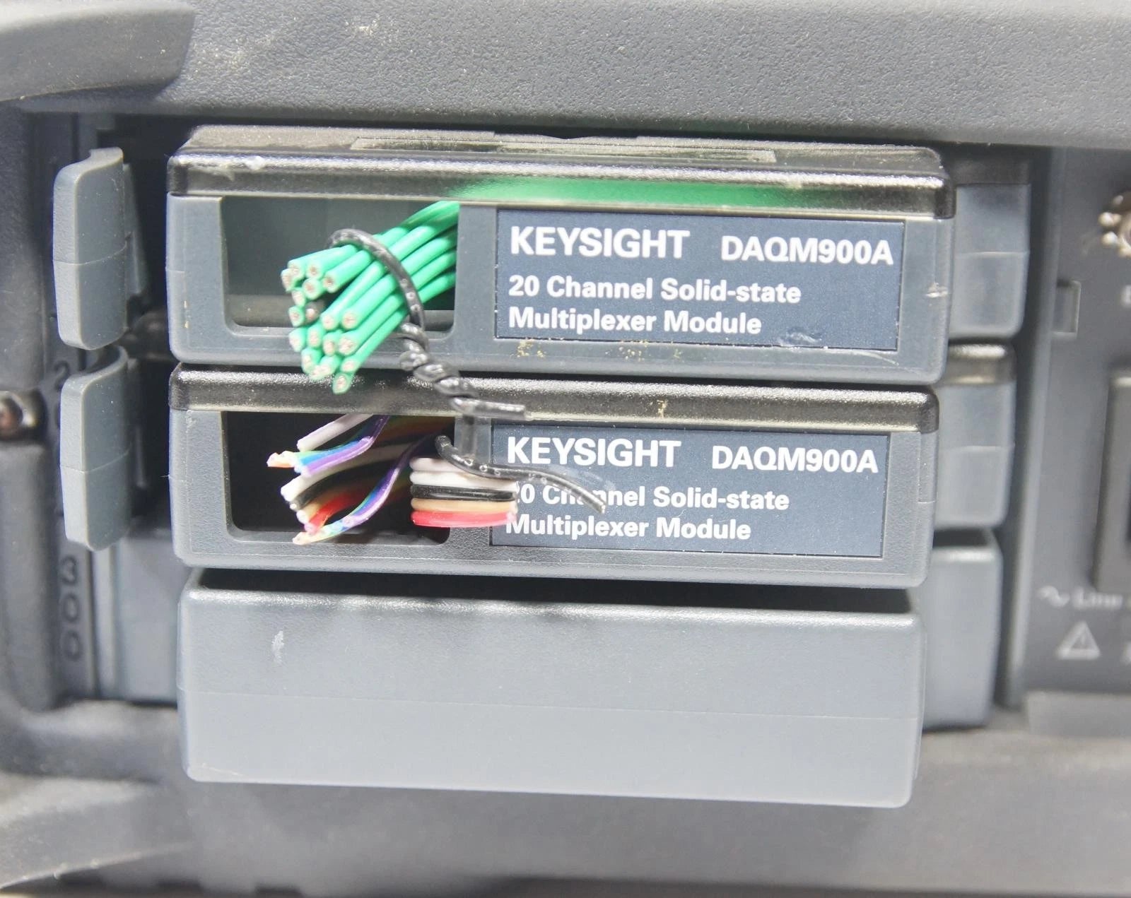 Keysight DAQ970A Data Acquisition System w 2x DAQM900A 20CH Multiplexer Modules