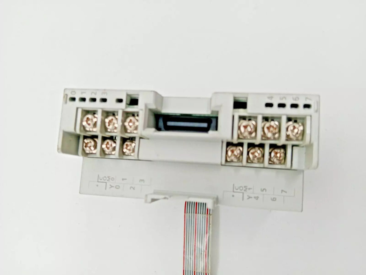 Mitsubishi Electric FX5-8EYT/ES MELSEC iQ-F Series PLC