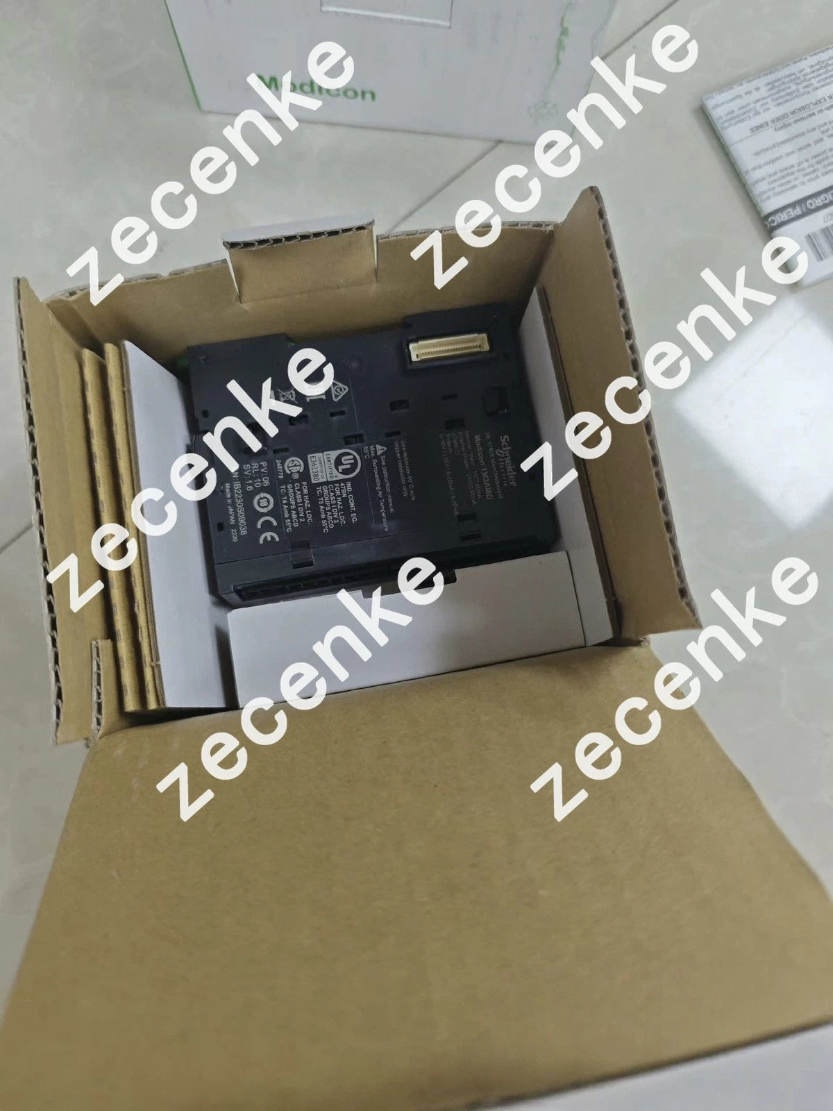 Brand New Schneider Module Controller with Box - TM3AI8G