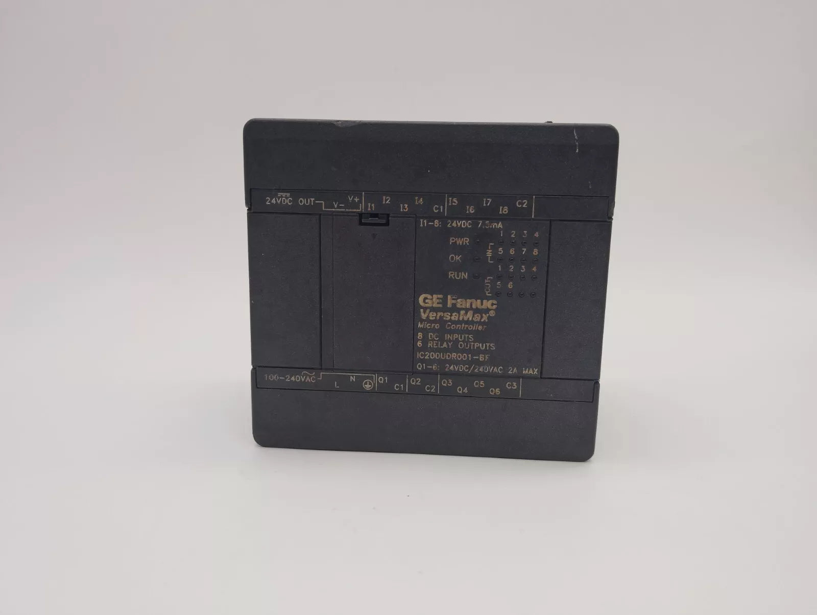 GE FANUC VersaMax IC200UDR001-BF Micro Controller with 24VDC Power Supply
