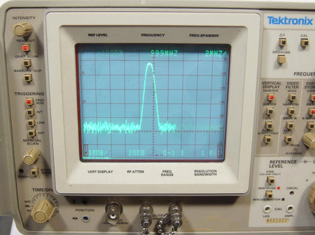Tektronix 496 P Programable Spectrum Analyzer 1 kHz to 1.8 GHz