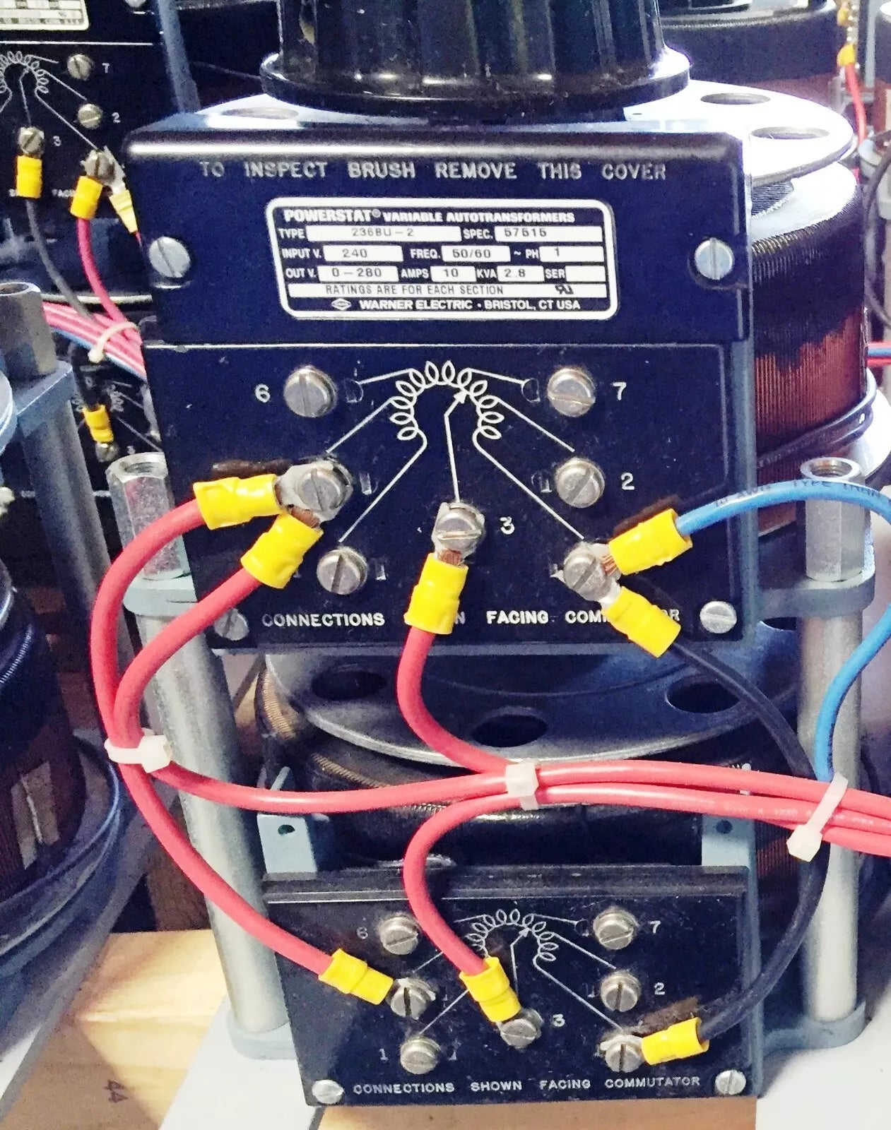 Superior Electric 236SU-2 Variable Autotransformer 0.28V 10A Out 2.8kVA 240V