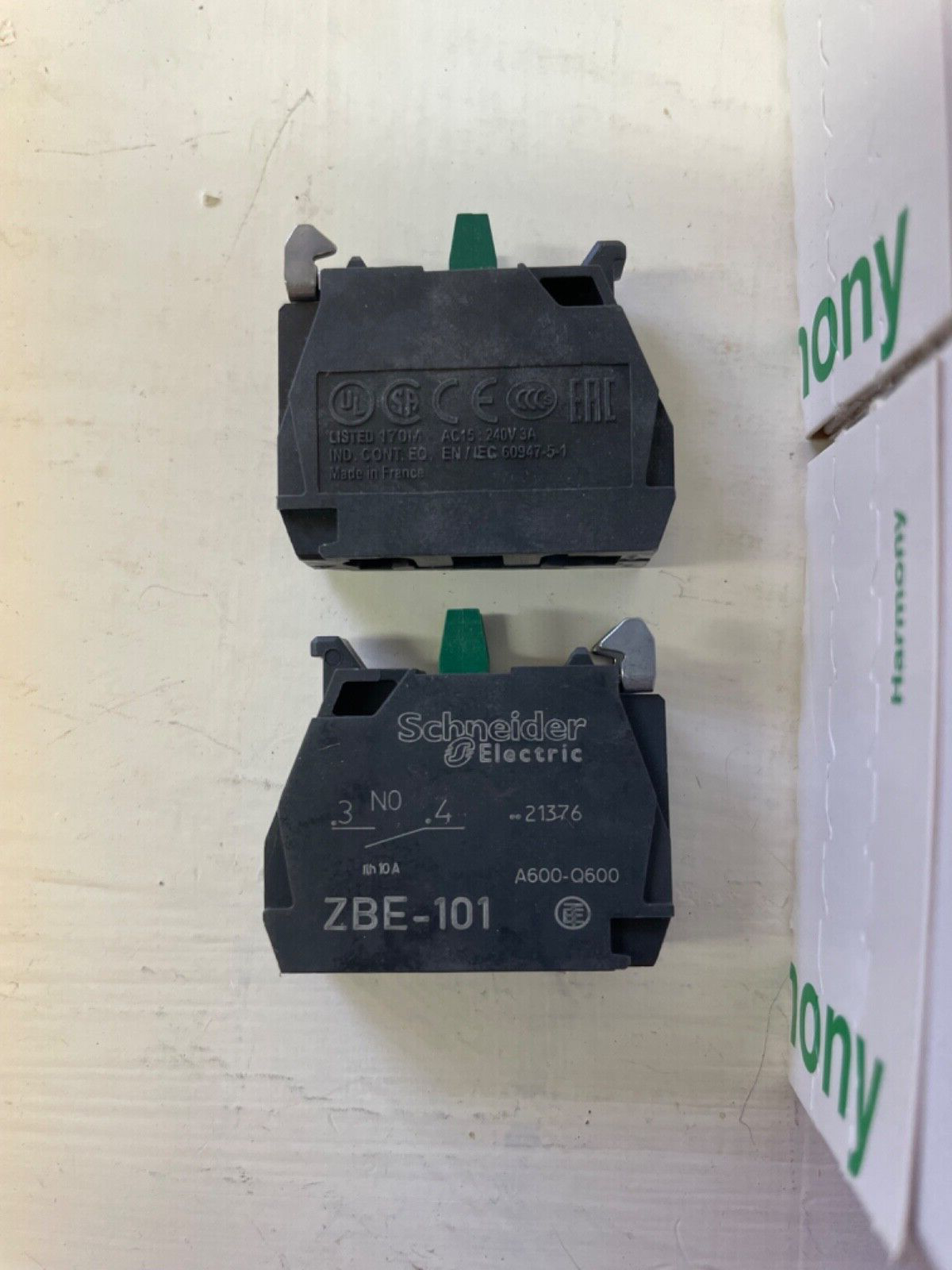 Schneider ZBE-101 Contact Block Lot of 30