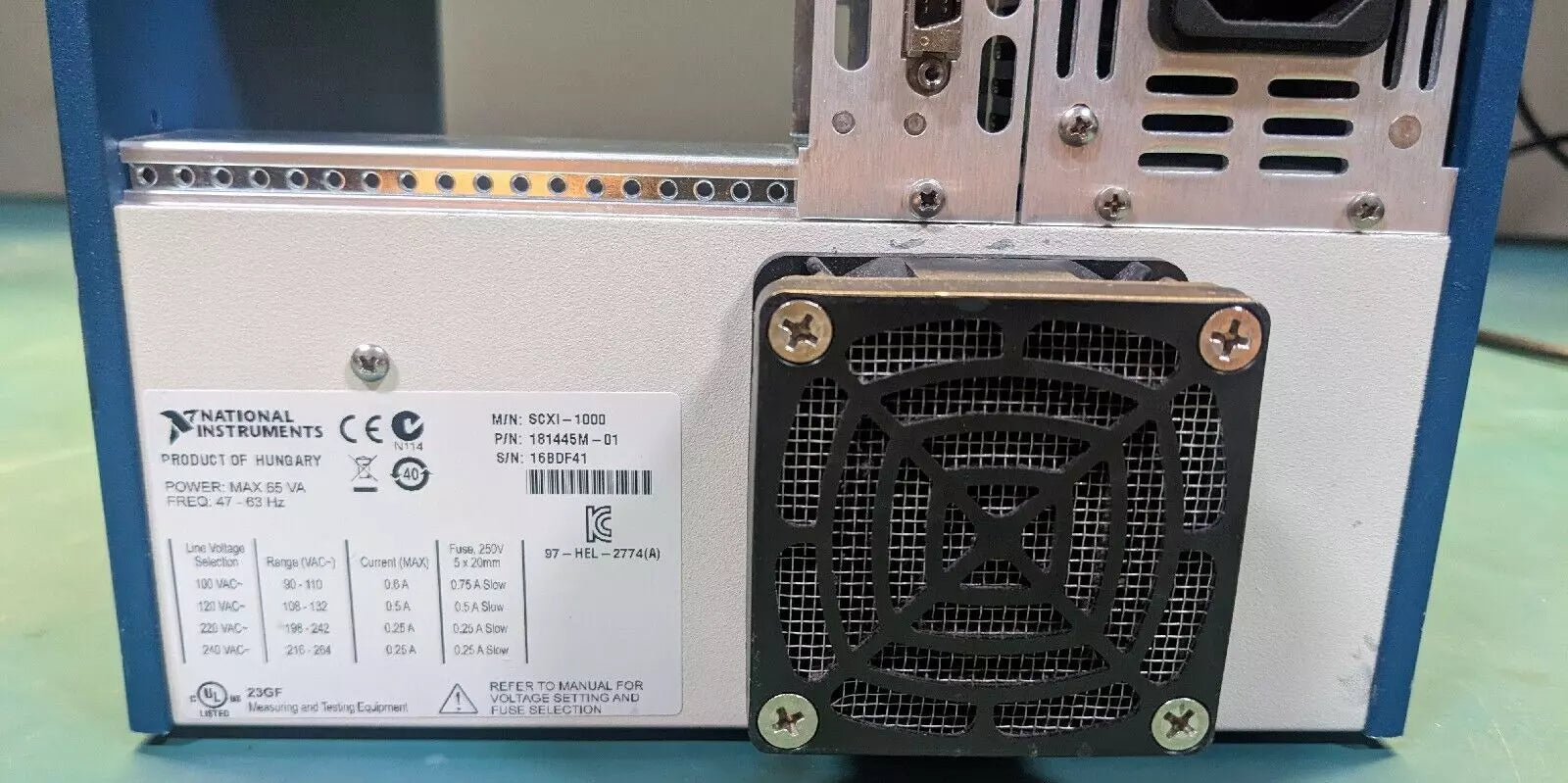 National Instruments NI SCXI-1000 4-Slot Chassis