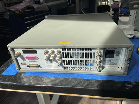 HP 83731A 2-20GHz Synthesized Sweep/CW Signal Generator CAL’d with Option 1E4 1E5