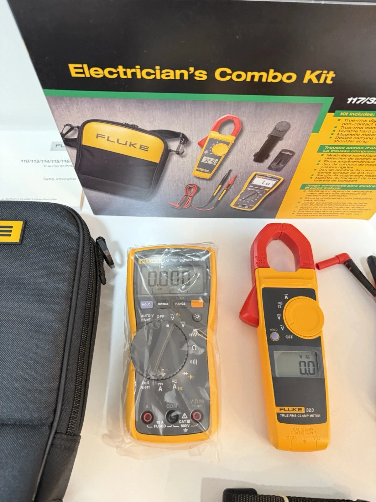 Fluke 117/323 Electrician Combo Kit (New Factory Sealed)