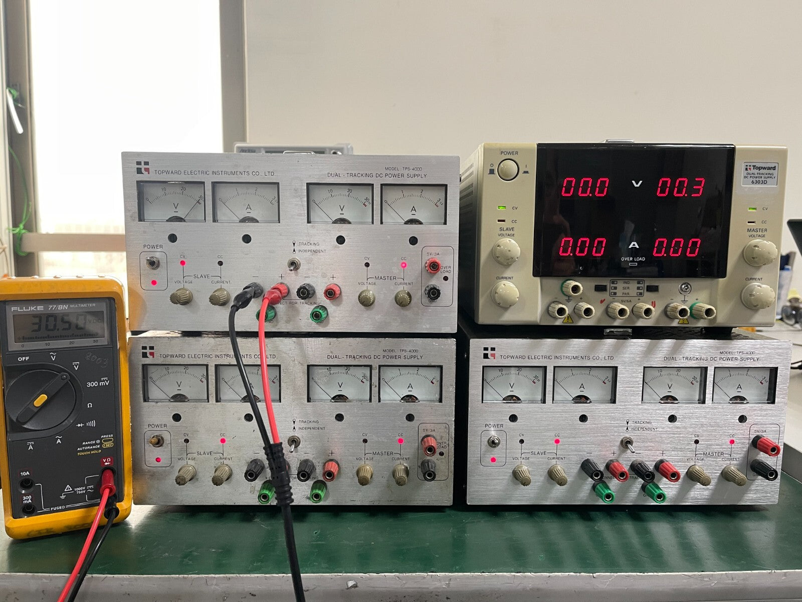 Toward 6303D , TPS-4000 Dual Tracking DC Power Supply - XG eqpt