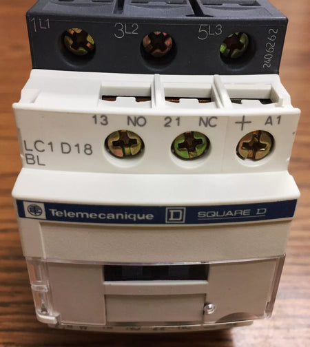 Schneider Telemecanique LC1D18BL Contactor - 3P 32A 460V DIN Rail