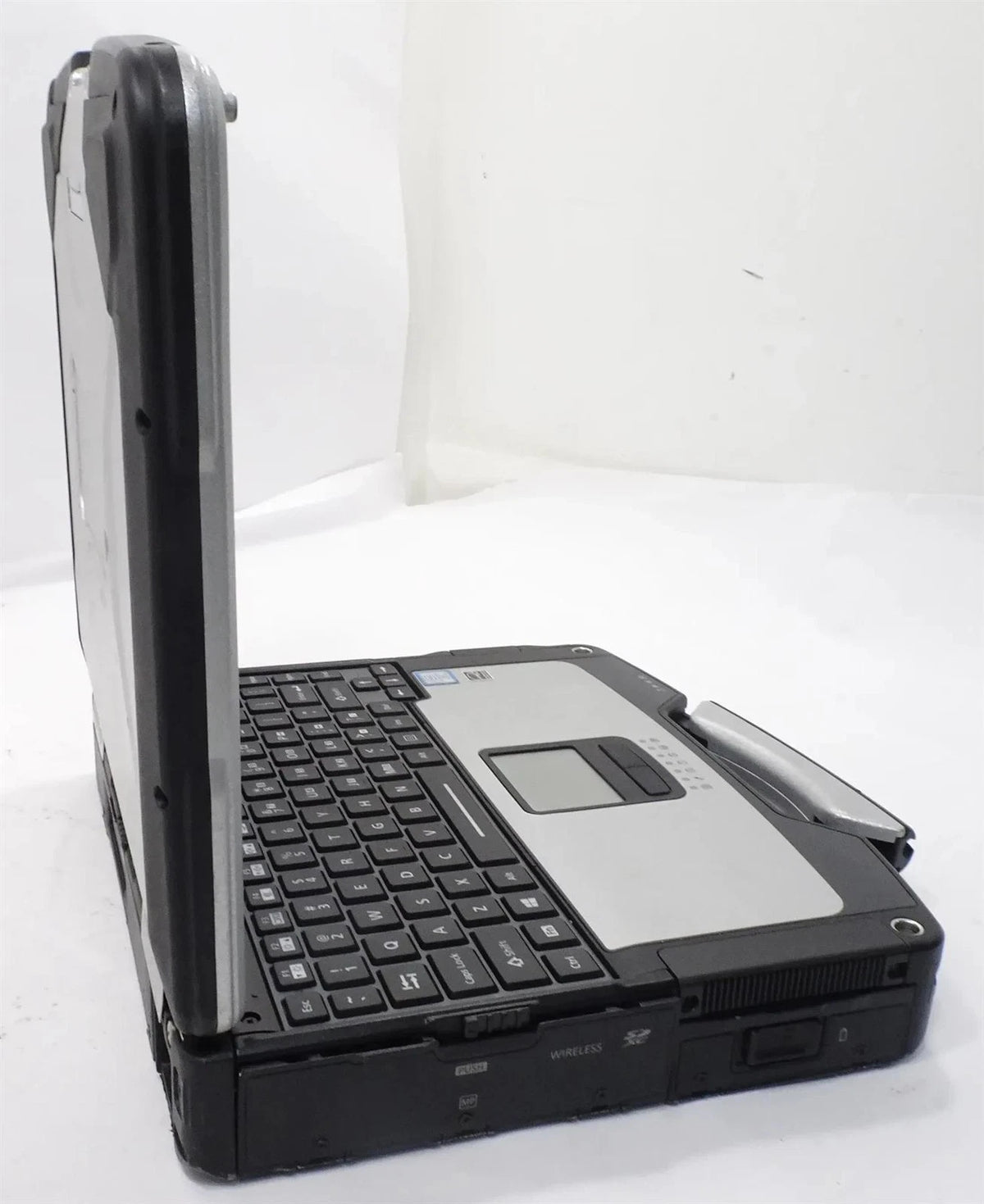 Panasonic Toughbook CF-31 Core i7-7600U 2.8GHz 16GB 256GB Win 10 Pro