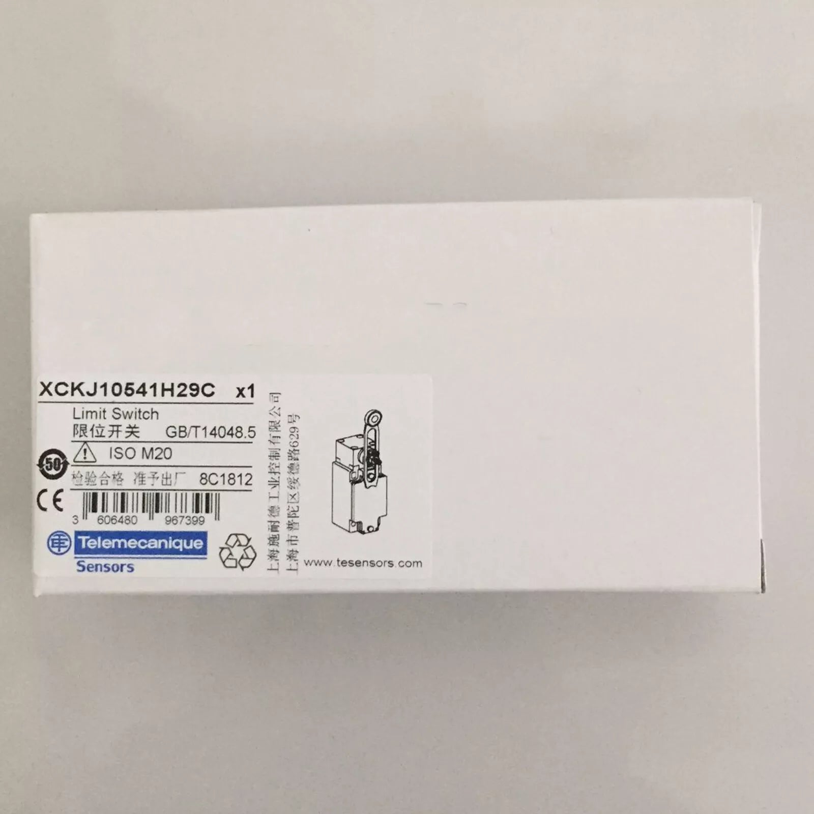 Schneider XCKJ10541H29C XCK-J10541H29C Limit Switch in Box