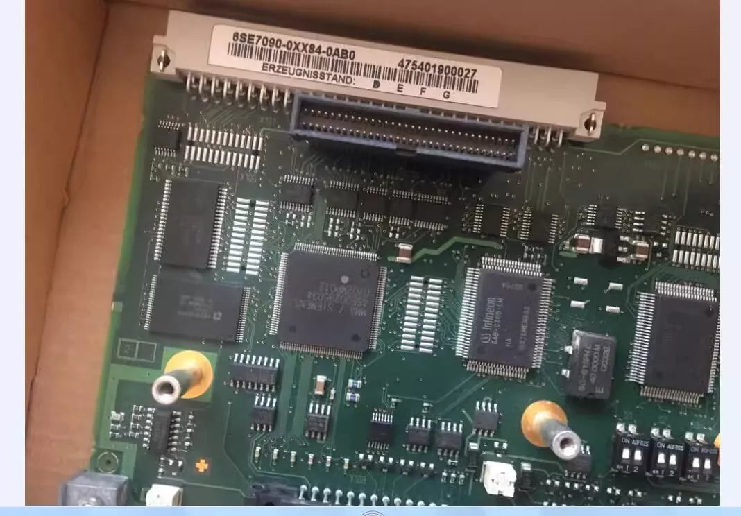 6SE7090-0XX84-0AB0: Siemens DC Converter Module