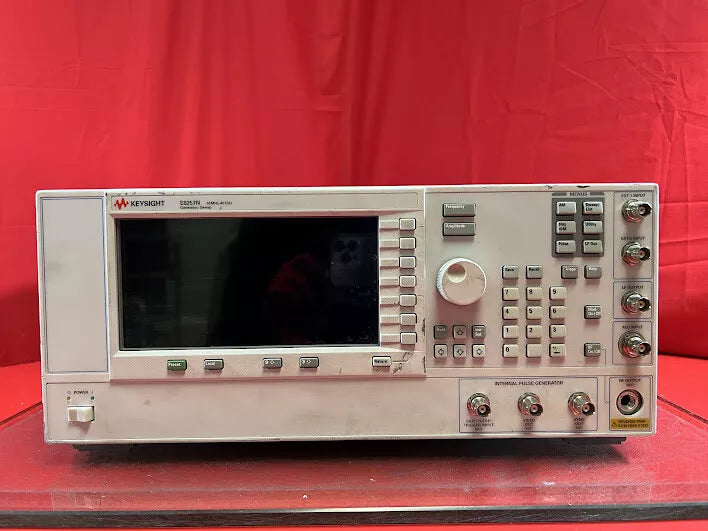 Agilent/Keysight E8257N E8257D PSG Sweep Generator 540 40GHz