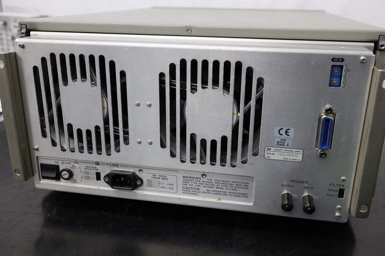 HP 4142B Modular DC Source with High Precision and Versatile Output