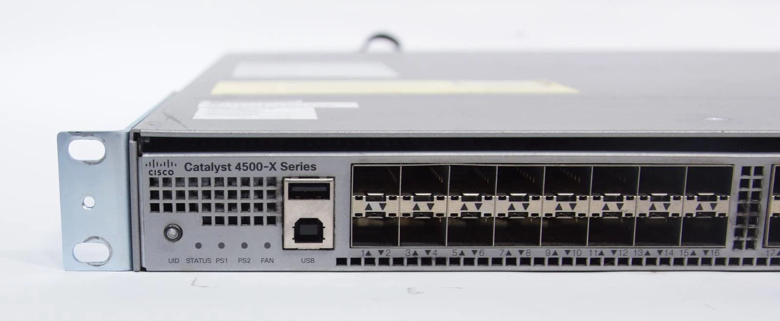 Cisco Catalyst 4500-X 32 Port 10GE Switch WS-C4500X-32SFP+ Enterprise License