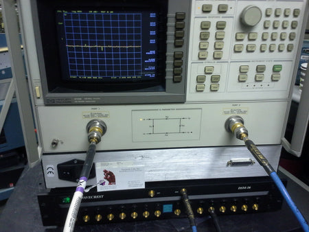 RF Switch/Multiplexer DC - 3 GHz Manual Control Dual 1x8 8 Port SMA - Narda