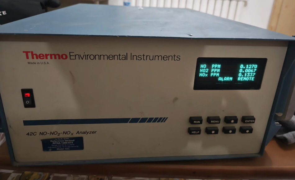 Thermo 42C NO-NO2-NOx Analyzer