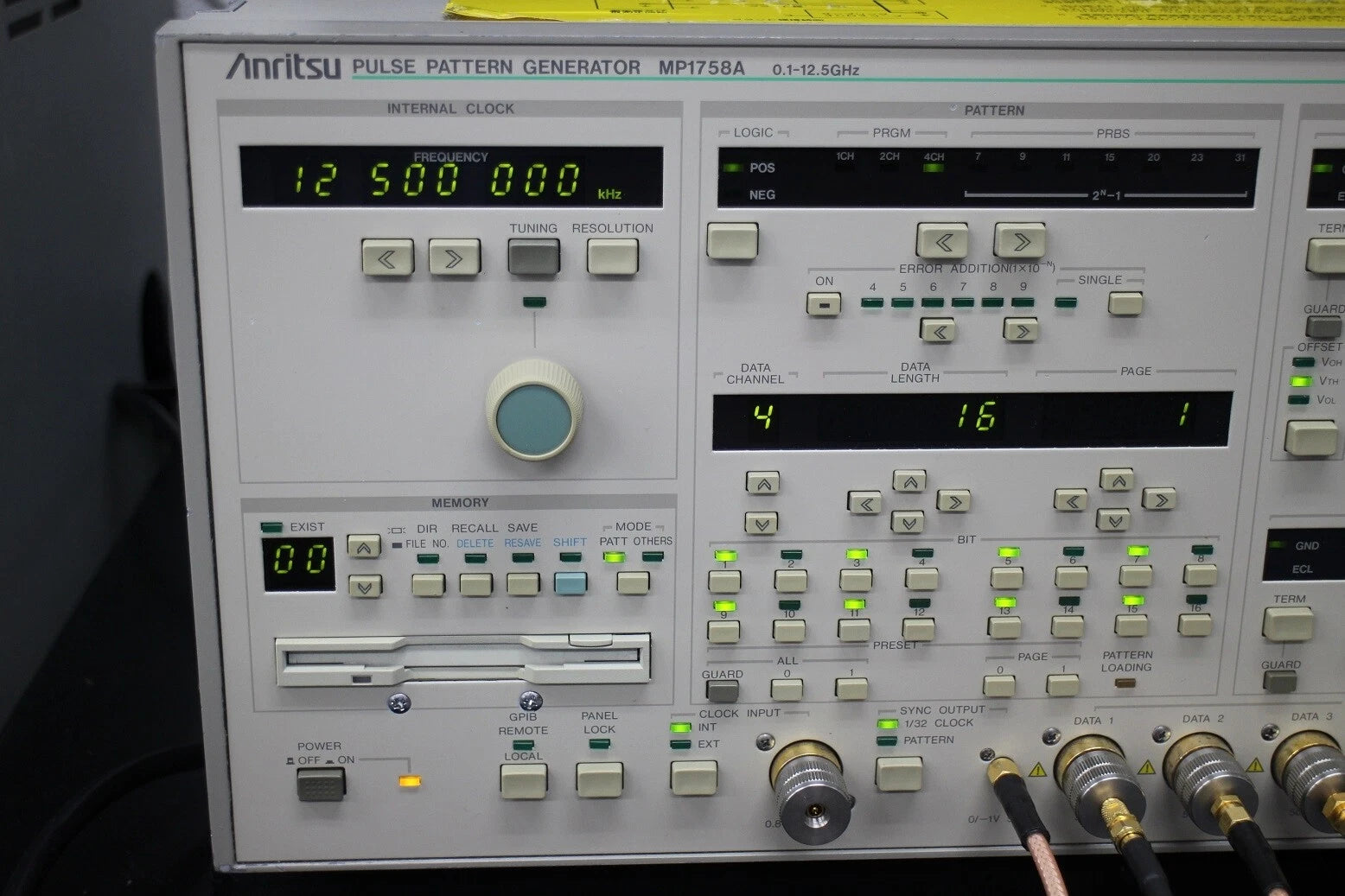 Anritsu MP1758A /01/02 12.5GHz 4ch Pulse Pattern Generator