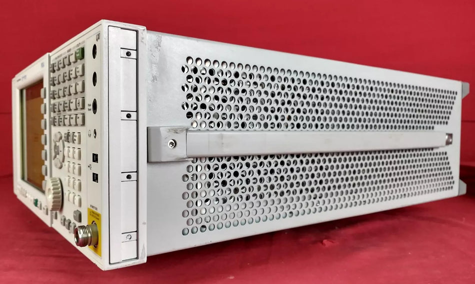 Agilent/Keysight N9030A MY49430042 PXA Signal Analyzer 3 Hz - 26.5 GHz OPTIONS