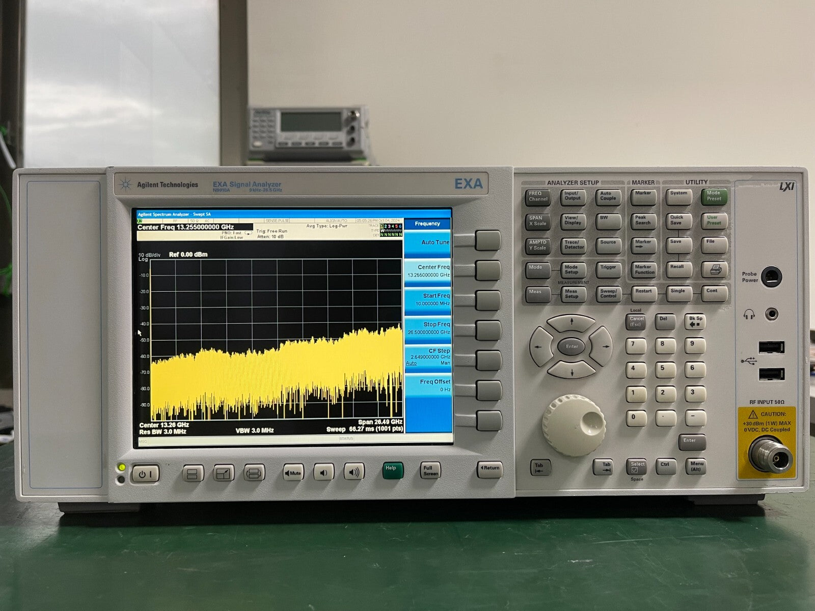 Agilent Keysight EXA N9010A 9KHz- 26.5GHz Spectrum Analyzer _0312 - XG eqpt