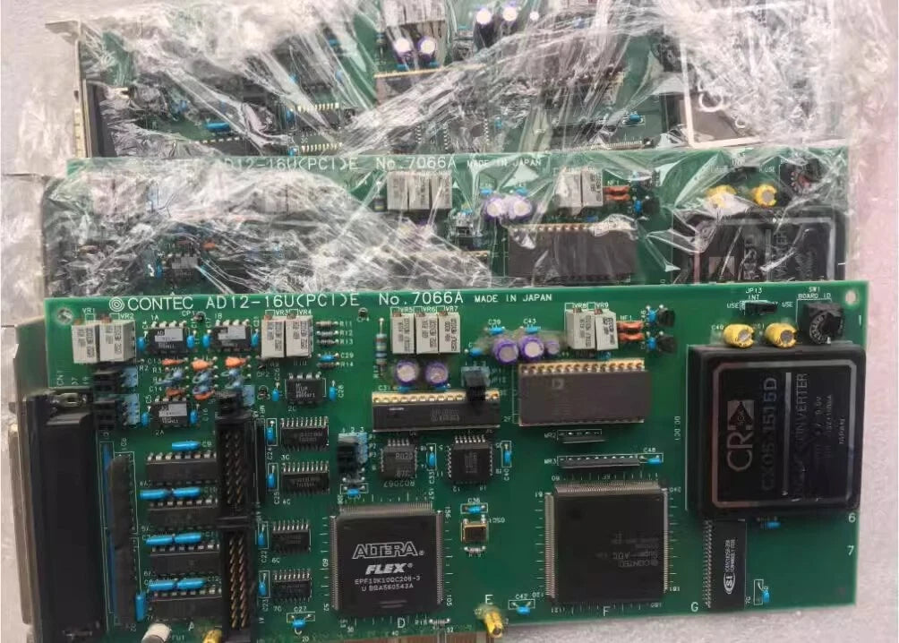 AD12-16UE NO.7066A PCI Express Card for High-speed Data Transfer