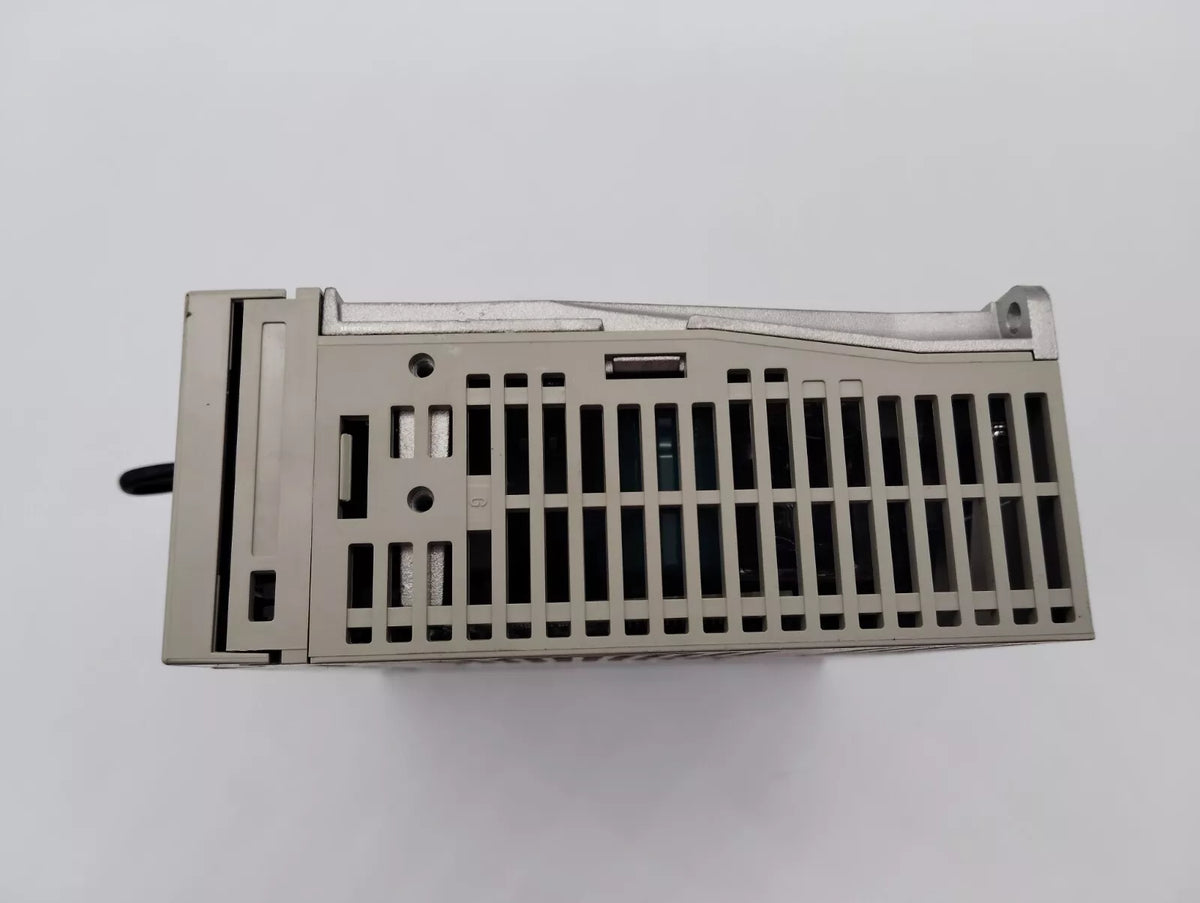 Yaskawa SGDM-01ADA Servo Drive 0.10 KW 200-240V AC Servo