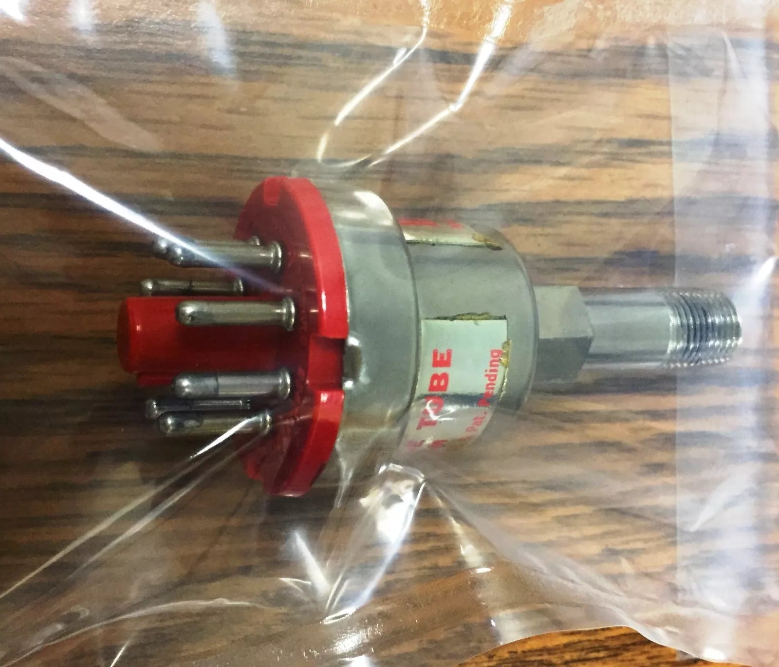 Teledyne Hastings DV-5M Thermocouple Vacuum Gauge Tube - 1 to 100 Torr Range