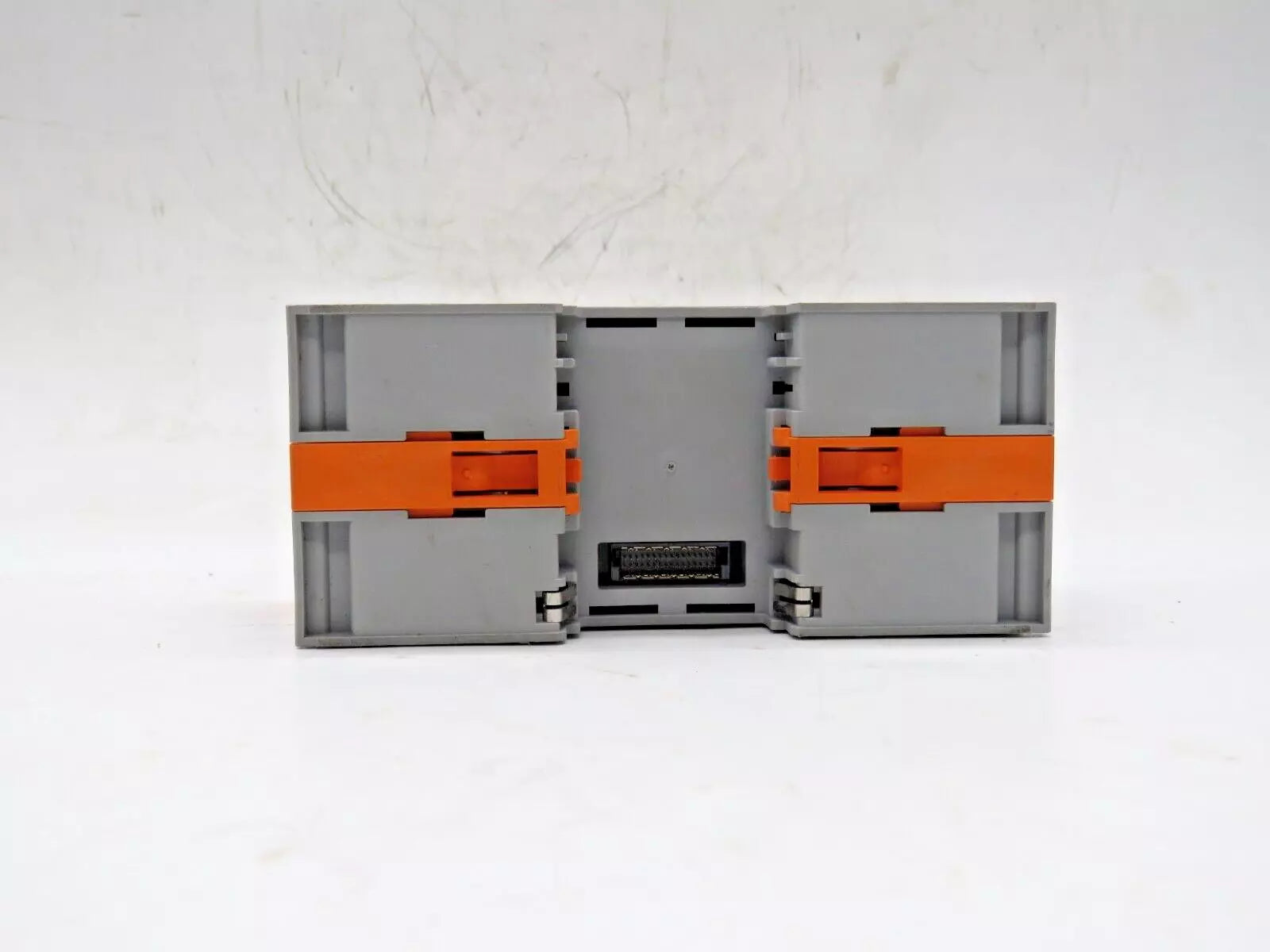 Phoenix Contact AXL F A18 1F Digital Output Module #2688064 24VDC