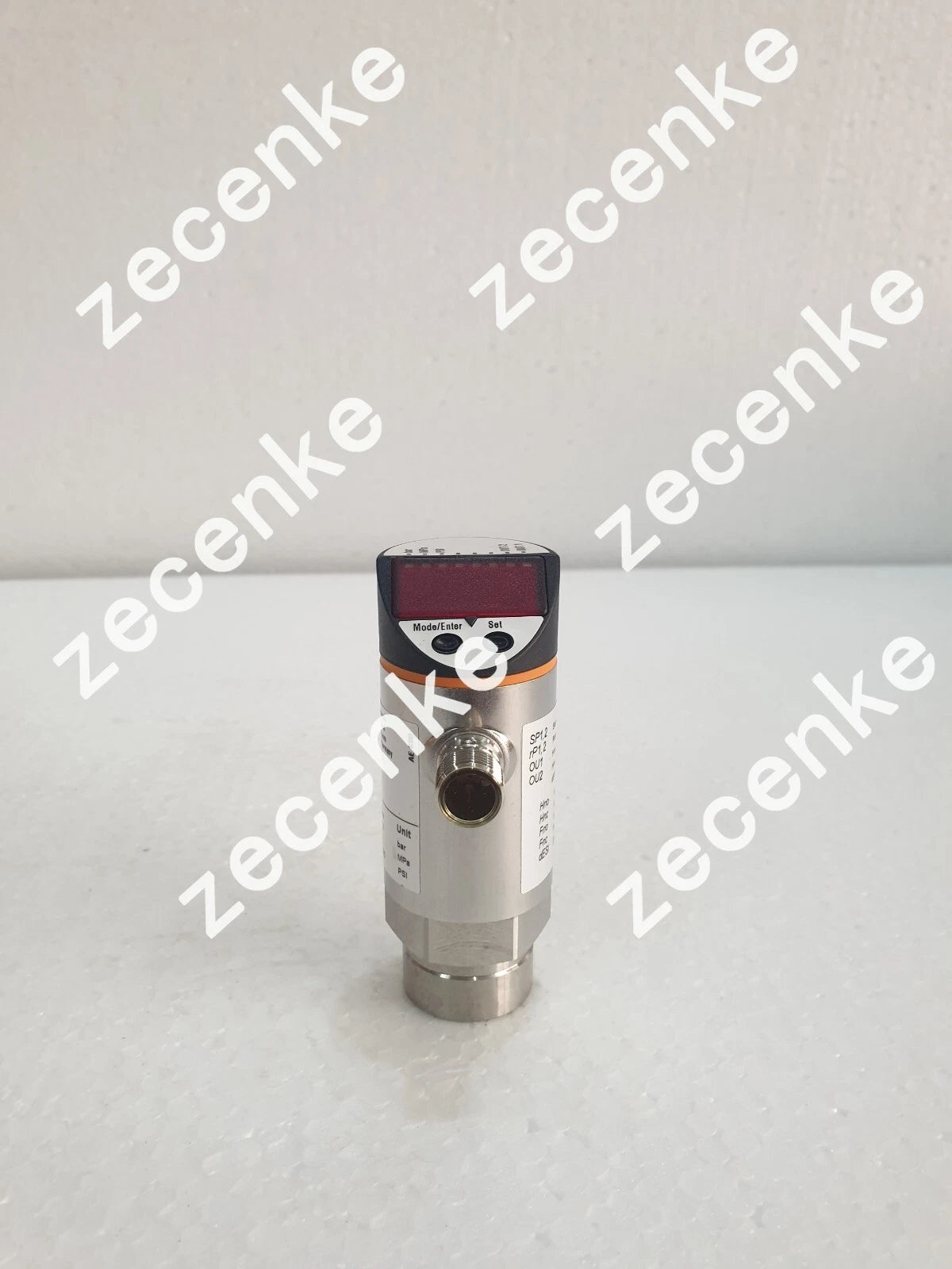 IFM PN7001 Pressure Sensor Switch (NEW)