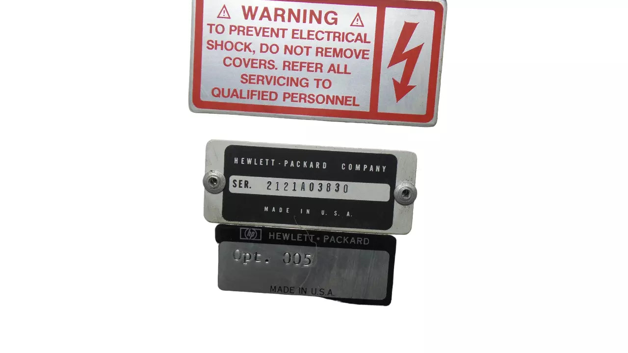 HP 8660C Synthesized Signal Generator with HP86633B, HP86603A