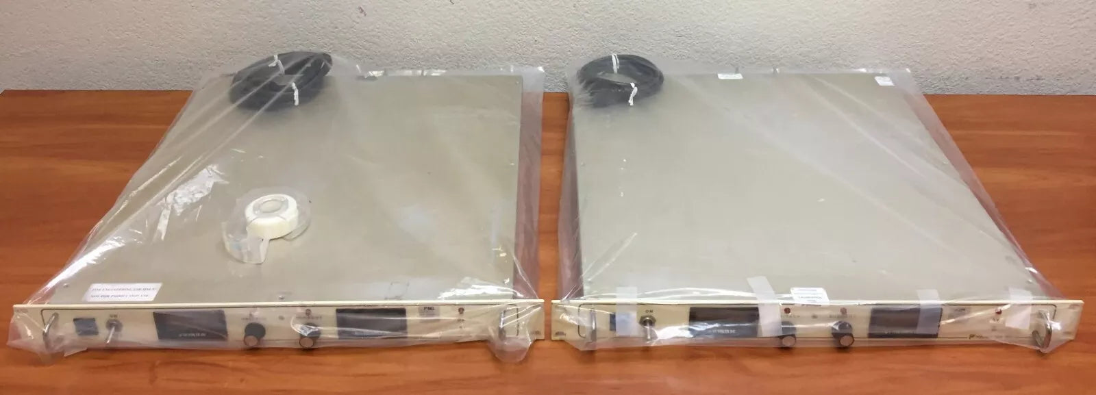 Power Ten 3300D-10100 DC Power Supply 115V, 60Hz, 0-10V DC, 0-100 AMPS