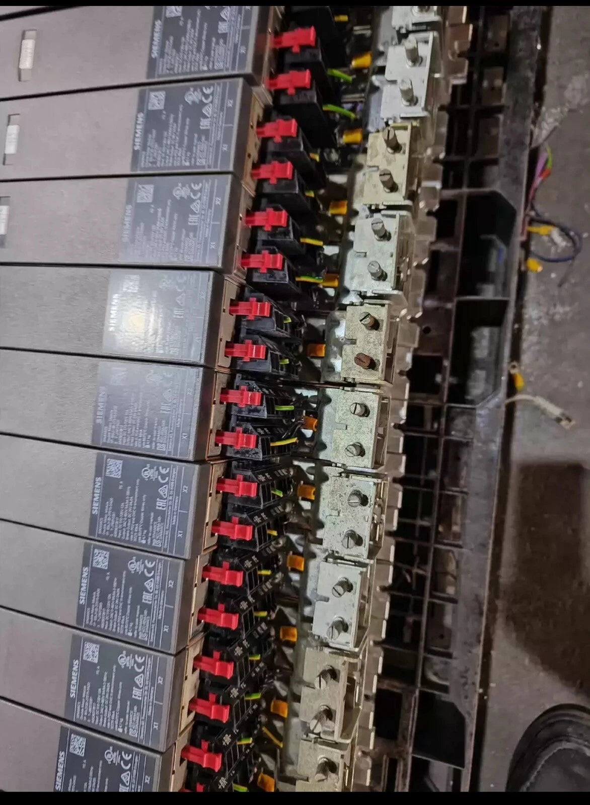 Siemens 6SL3120-2TE15-0AD0: Power Supply Unit
