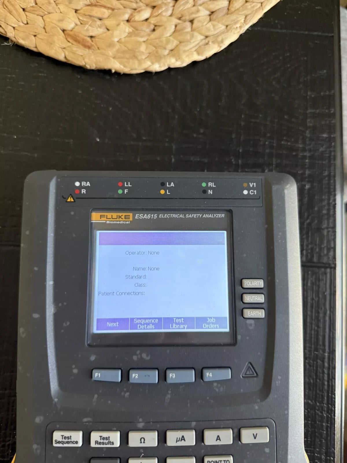FLUKE ESA615 EU 230V Electrical Safety Analyzer (Tested)