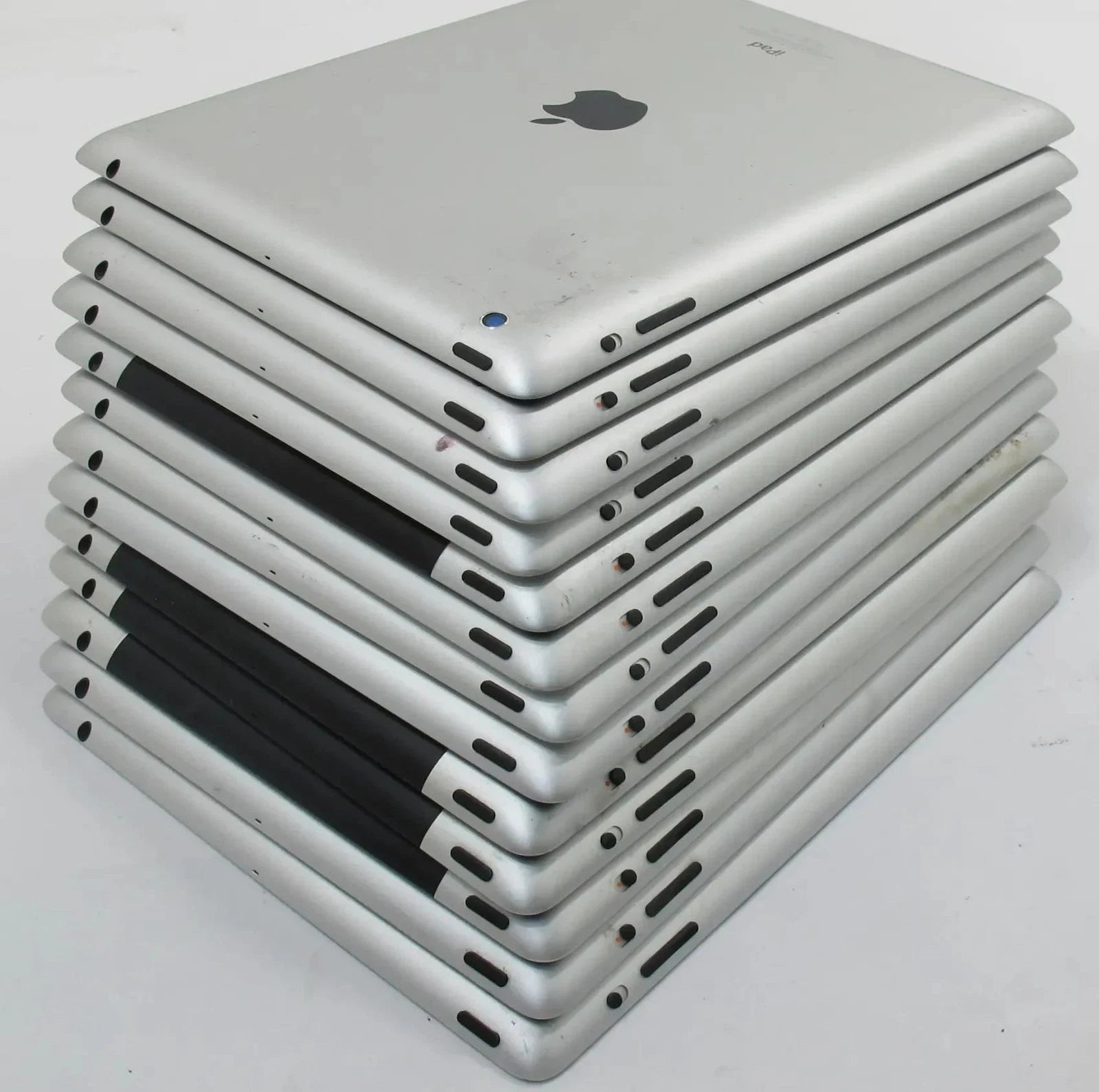 Lot 13 Apple iPad 4th Gen A1458 9.7-in Wi-Fi - Good Working