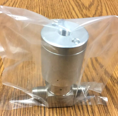 Swagelok 6LVV-DPFR4-P1-C Diaphragm Sealed Valve, 1/4, 316 VAR-VIM