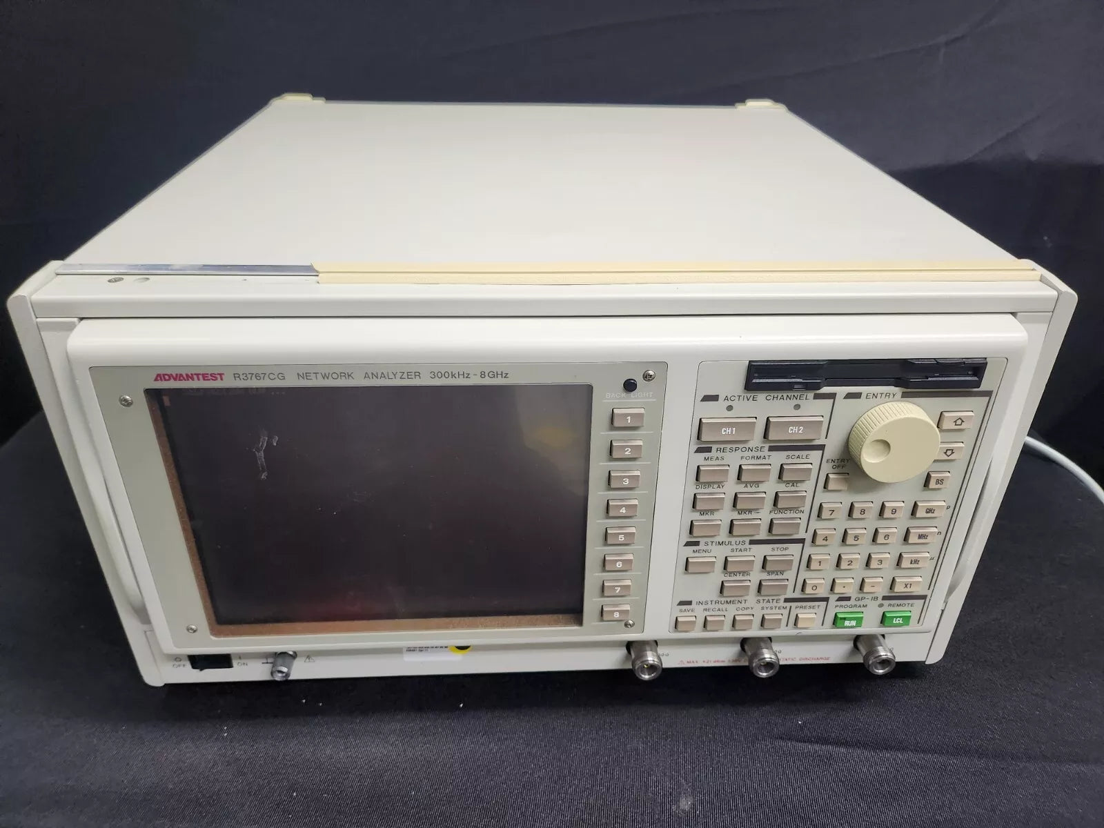 Advantest R3767CG Network Analyzer 300 kHz - 8 GHz With Option 11 As-Is