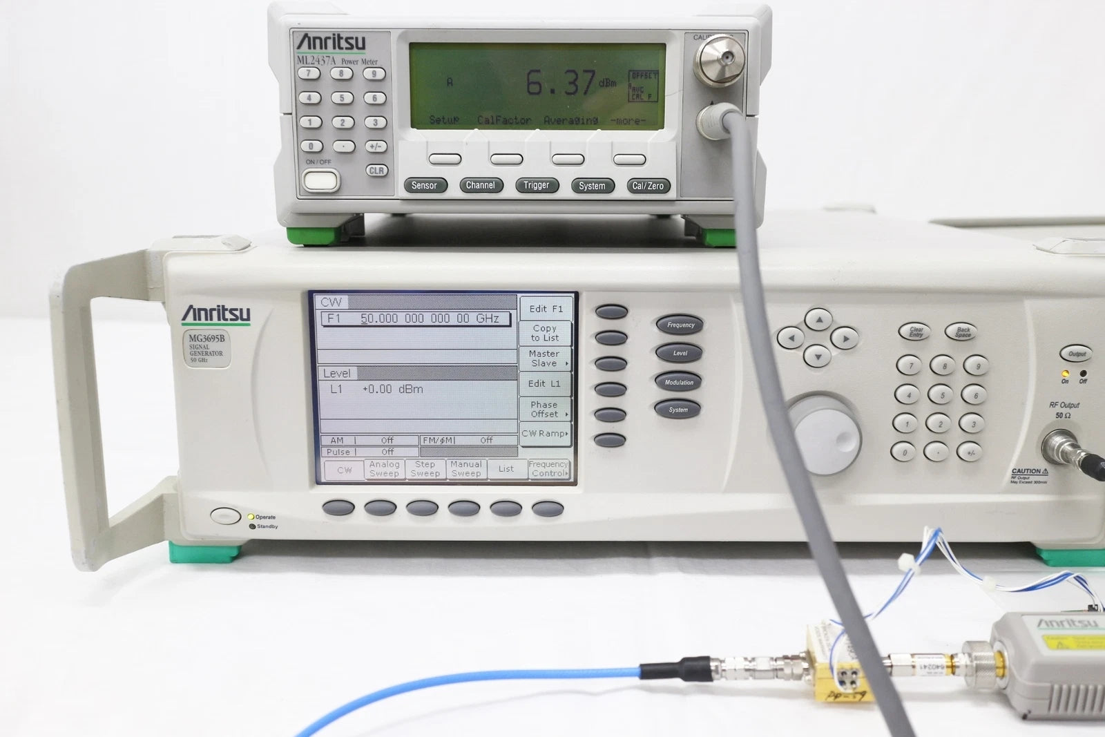 Anritsu MHL71490A Wideband Amplifier 50GHz 10dB