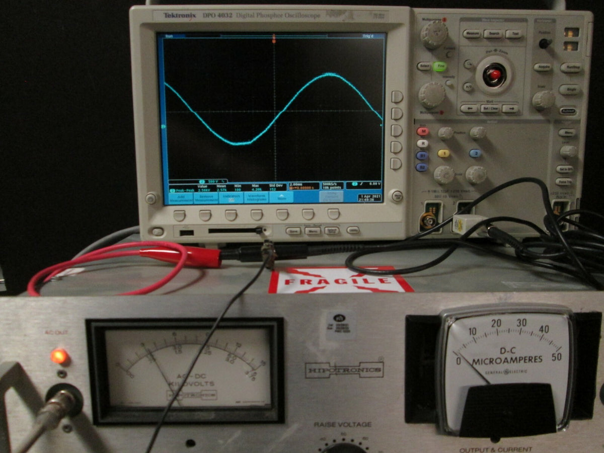 High Voltage Oscilloscope Probe 2500V 250MHz by Tektronix