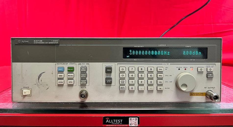 Agilent Keysight 83711B Synthesized CW Generator 1-20GHz Opt 1E5 SN US37100116