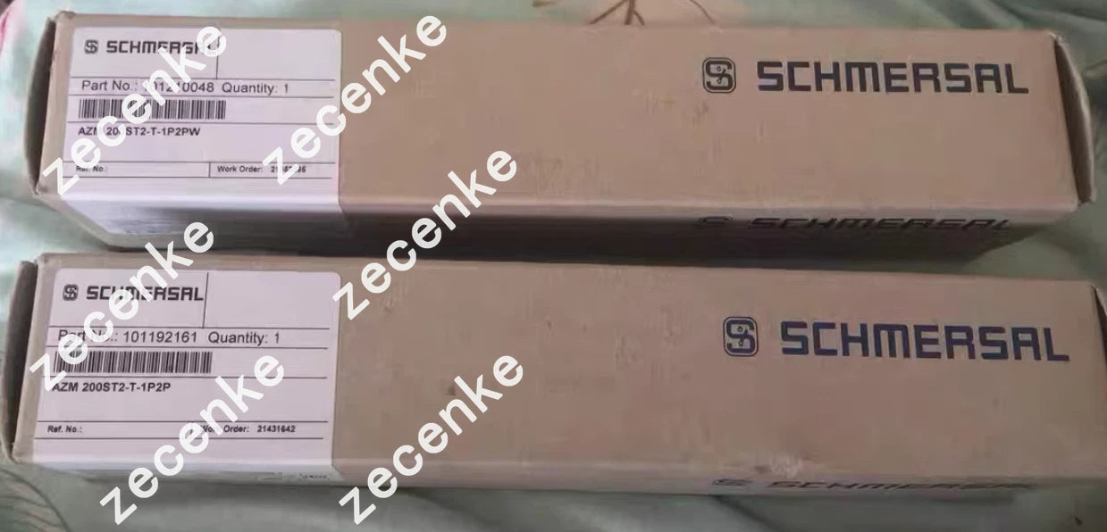 AZM200ST2-T-1P2PW Safety Lock Switch