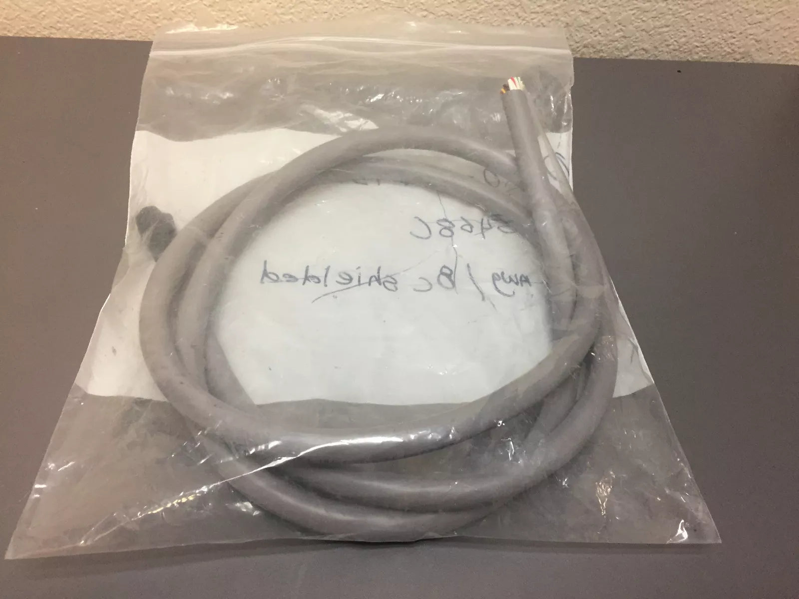 Alpha Wire 5070/20C Multi-Conductor Cables 18AWG 20 Cond UNSHLD 6 FT