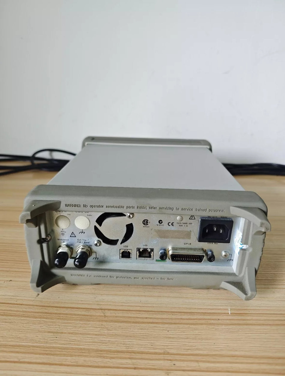 USED 1PCS Agilent 33220A 20MHz Function Arbitrary Waveform Generator