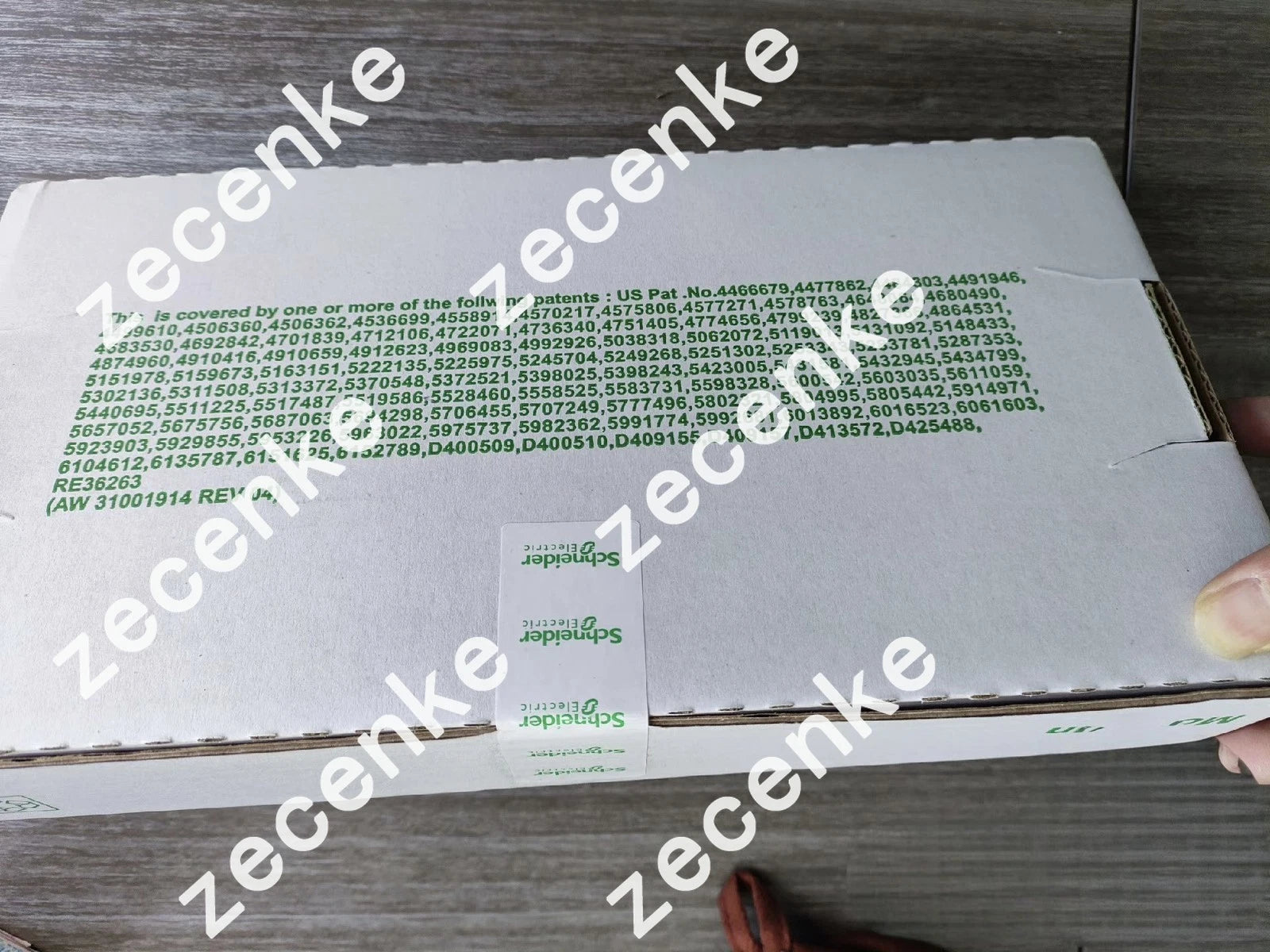 Schneider 140ACO02000 Analog Output Module for Fast Shipping