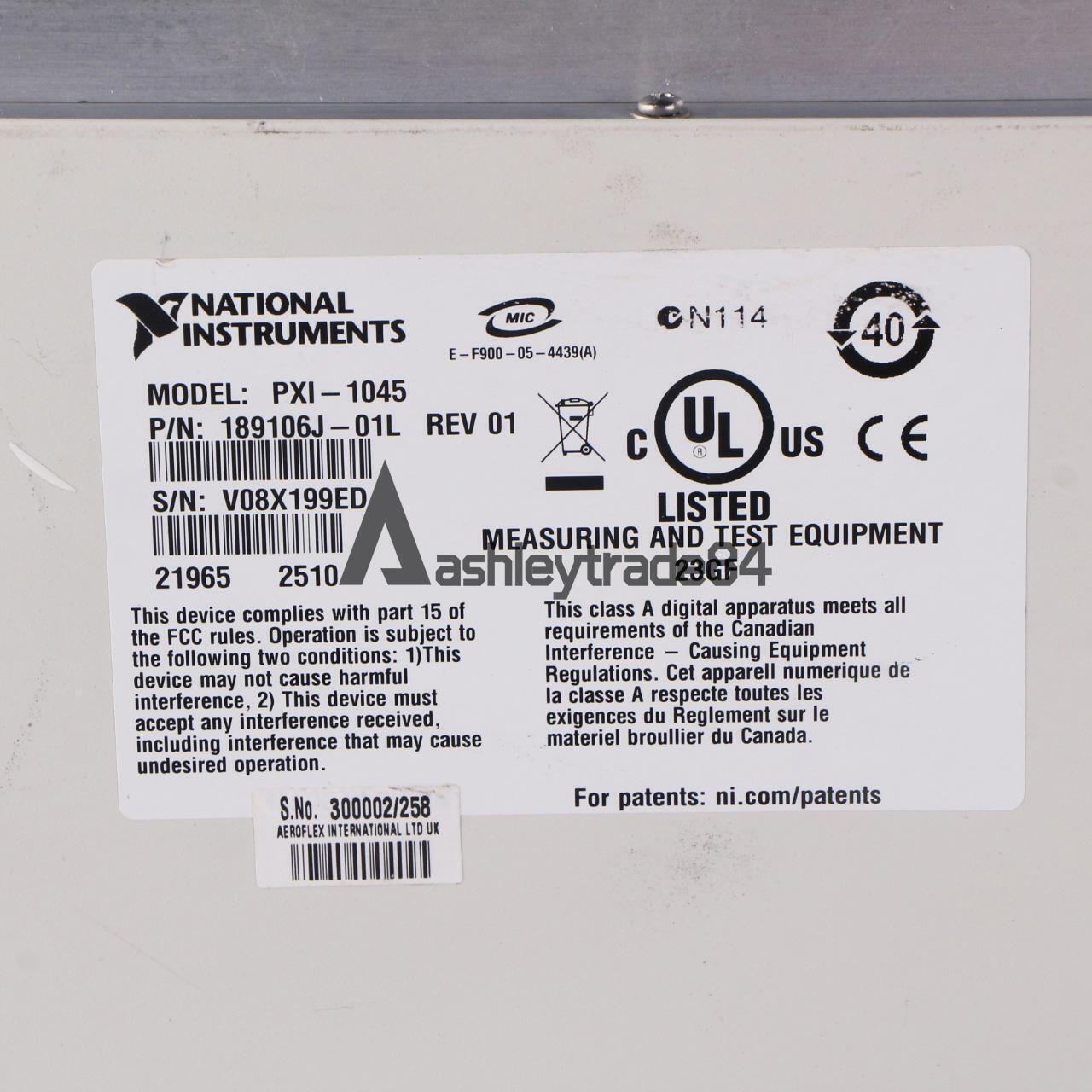 National Instruments PXI-1045 Chassis