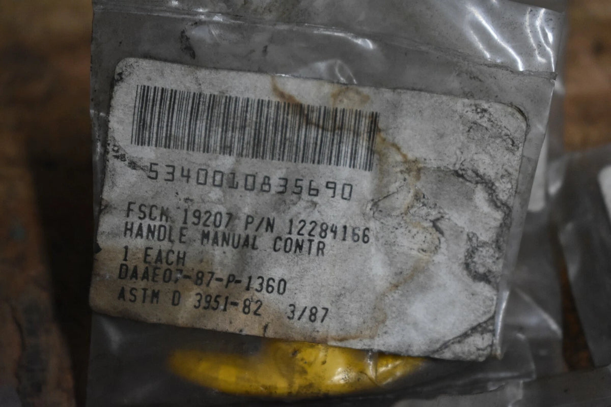 Professional Handheld Anemometer with LCD Display