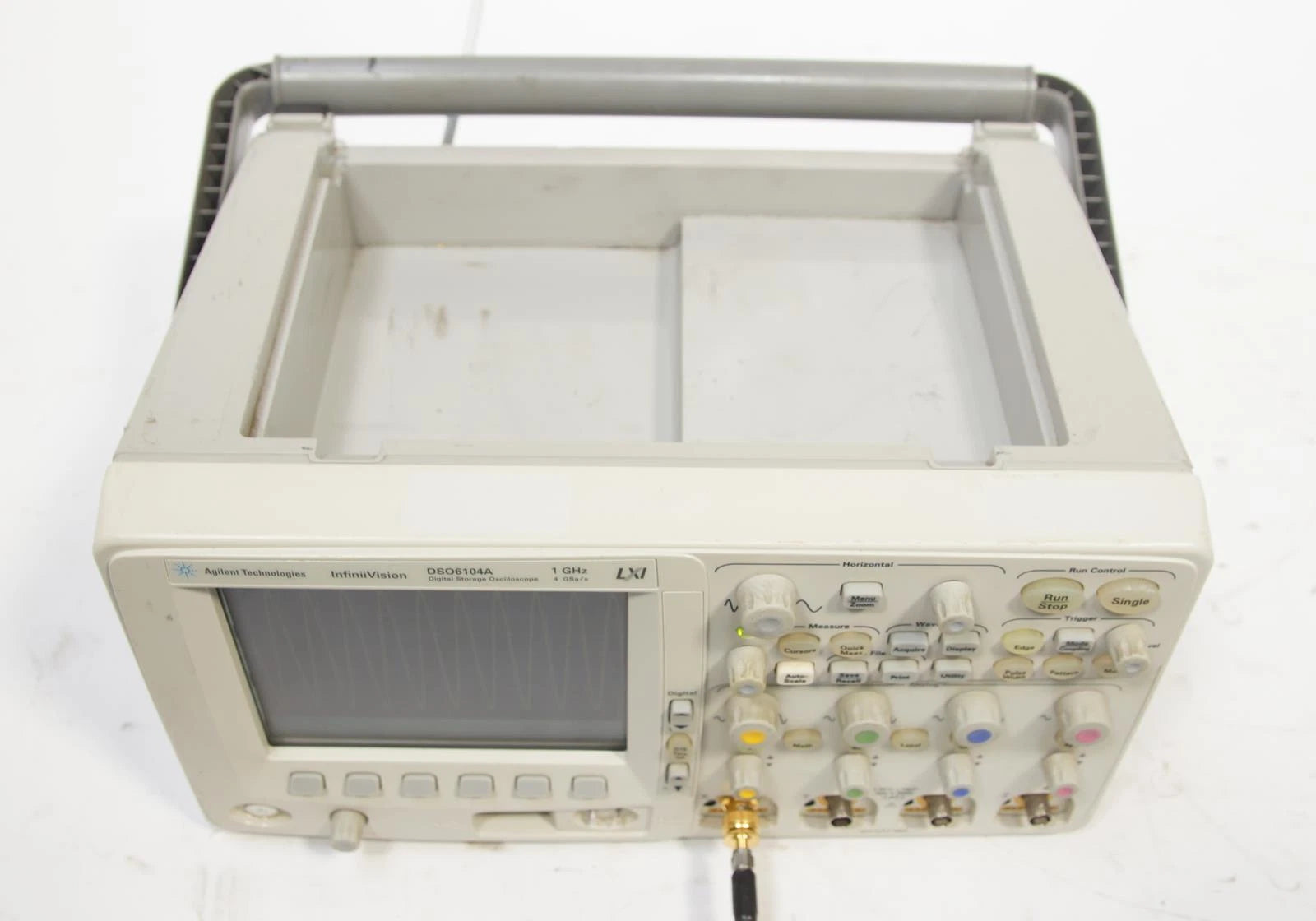 Agilent DSO 6104A Digital Signal Oscilloscope 1GHz 4GS/s Opt. 8M MST E00