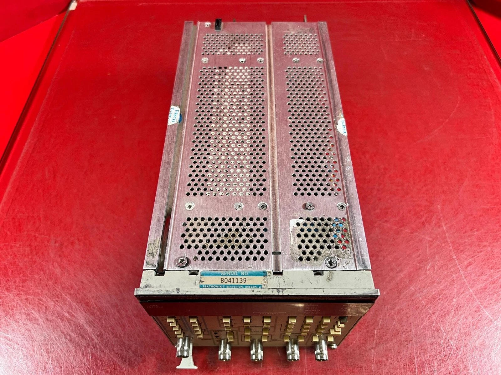 Tektronix FG5010 Function Generator, SN B041139